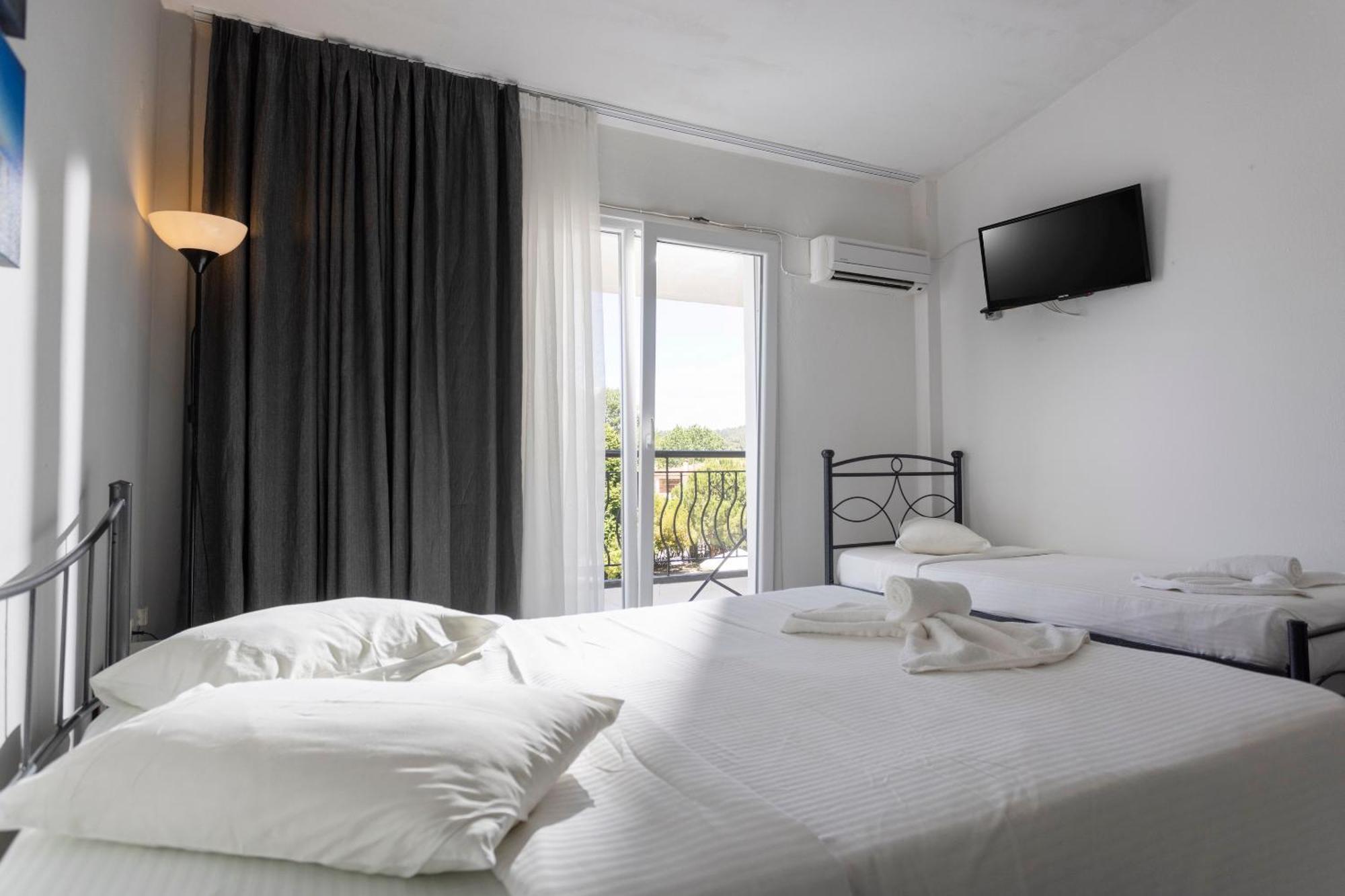 Hotel Jenny, Siviri Extérieur photo